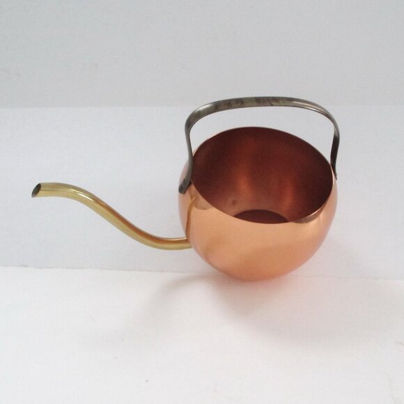 Vintage Copper Watering Can for your Houseplants - Picture 1 of 5